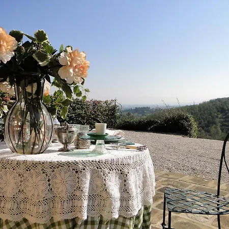 Casa Carmignano La Serra